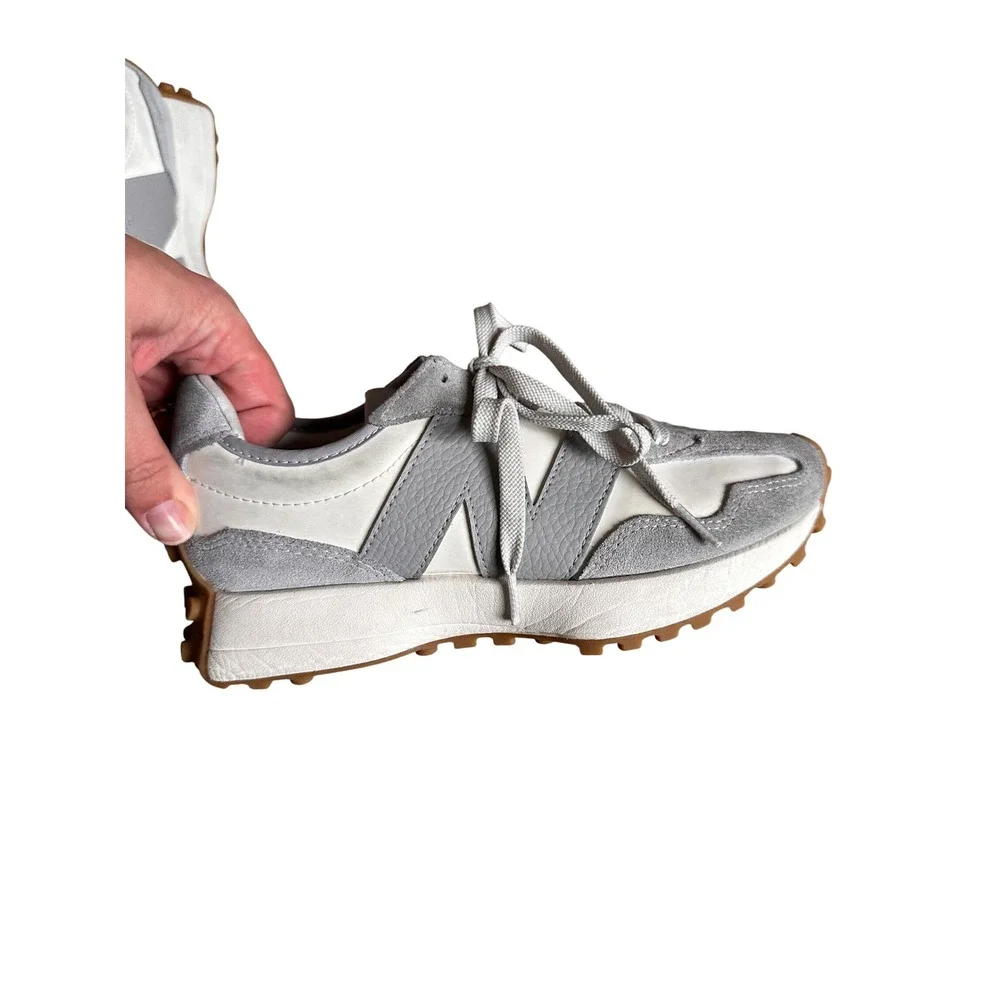 New Balance 327 Sneakers Womens 7.5 Raincloud Tennis Shoes Sporty Athleisure - Picture 8 of 10